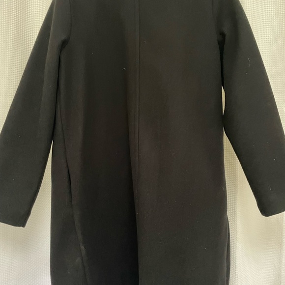 Zara basic coat. - Picture 3 of 8